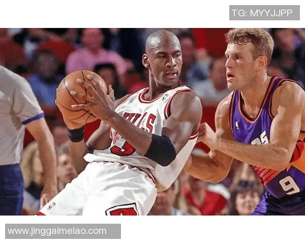 1993年NBA总决赛第三场公牛对阵太阳的经典对决回顾与分析