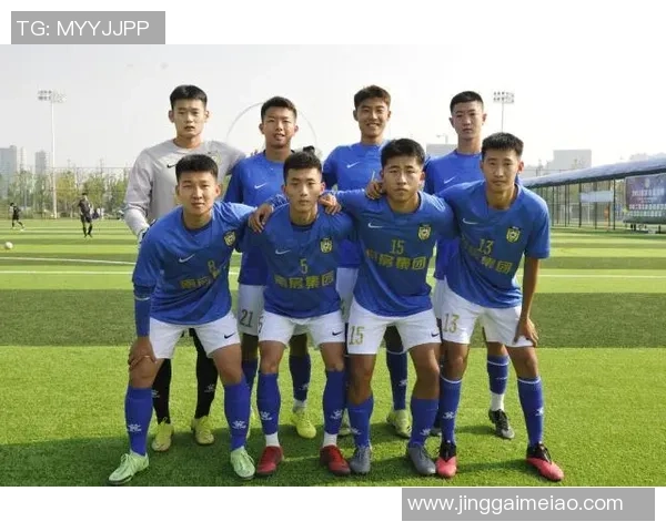 飓风队与阿根廷青年人激战正酣谁能在这场较量中笑到最后 飓风队与阿根廷青年人激战正酣谁能在这场较量中笑到最后